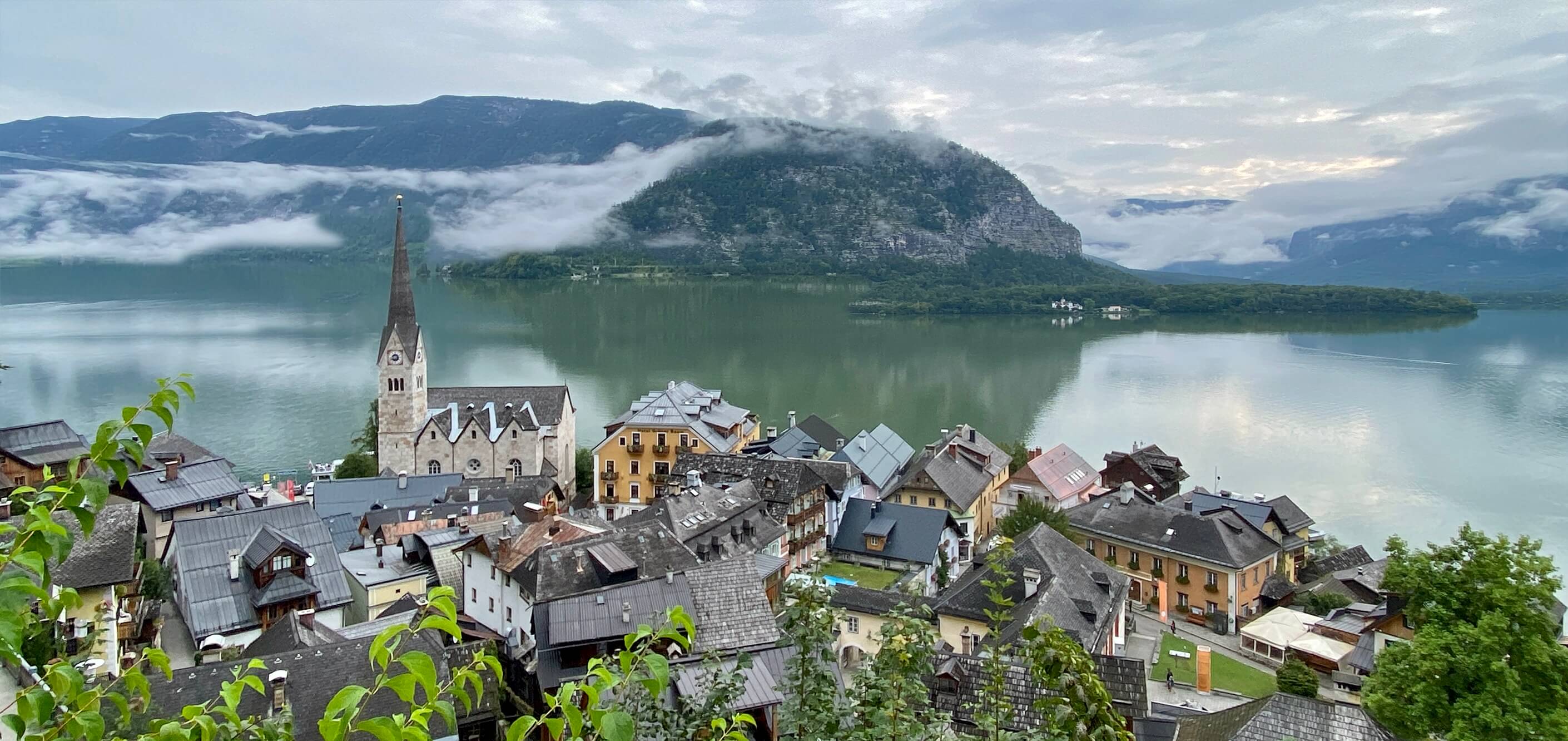 Hallstatt im Salzkammergut, Alpen – CWC Parfum aus Österreich